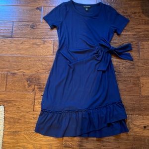 Like new Pea in the Pod wrap maternity dress